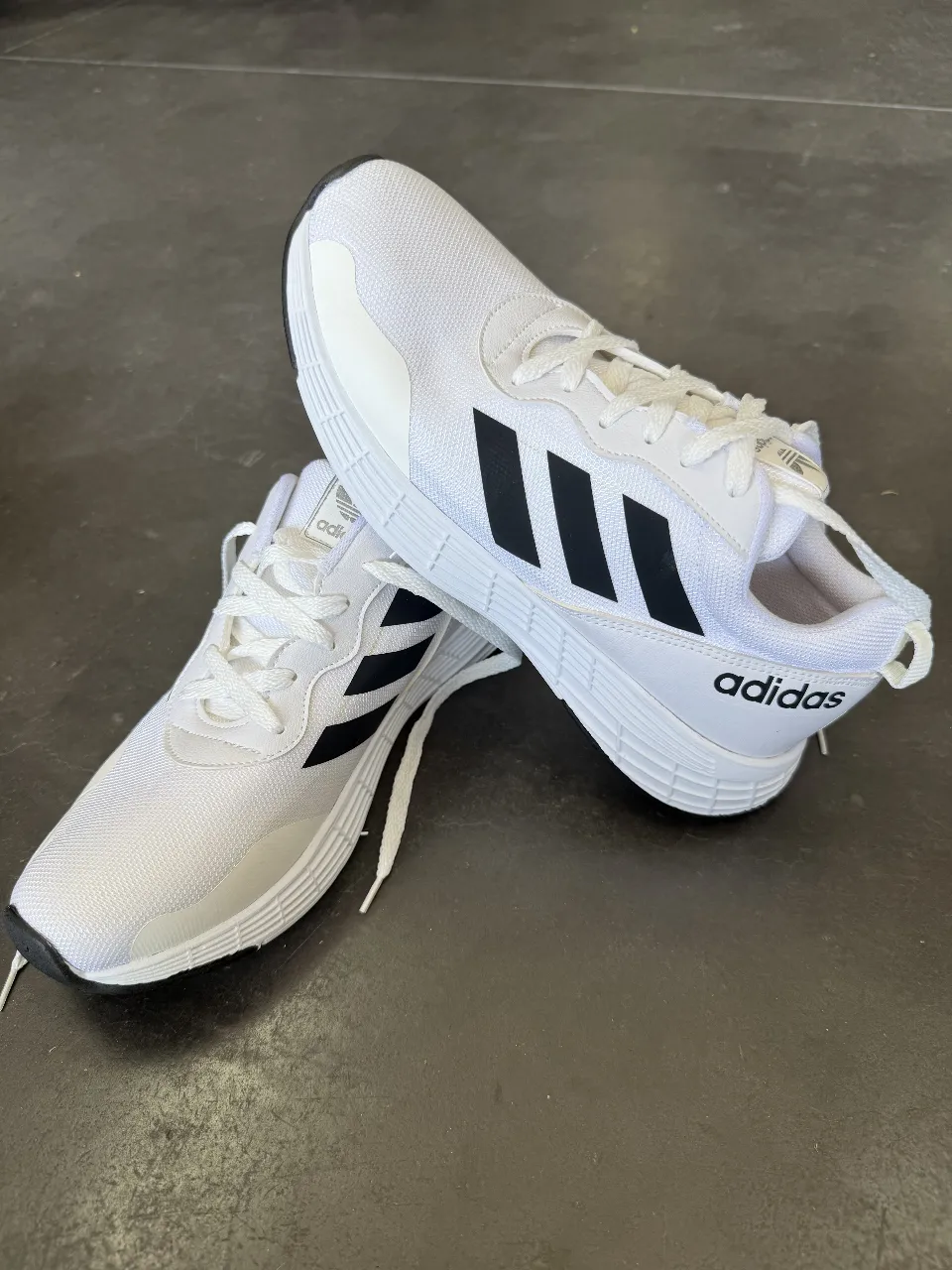 Zapatillas adidas - imagen 2