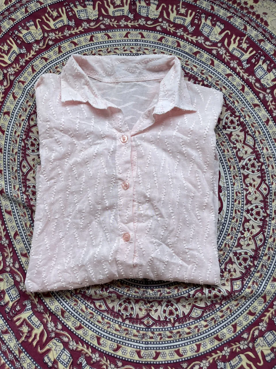 Camisa A ≠ - imagen 1
