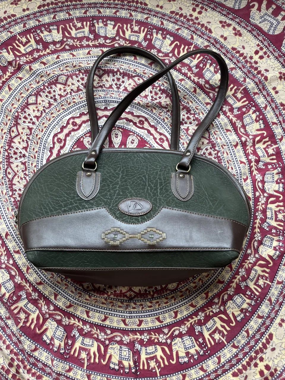 Cartera A ≠ - imagen 1