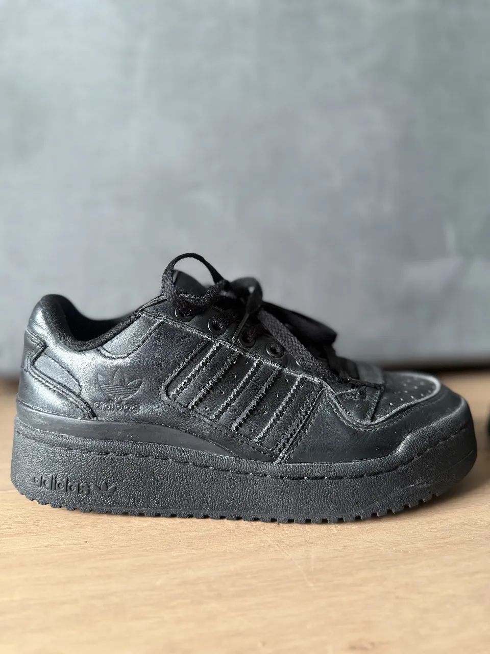 Zapatillas adidas - imagen 1
