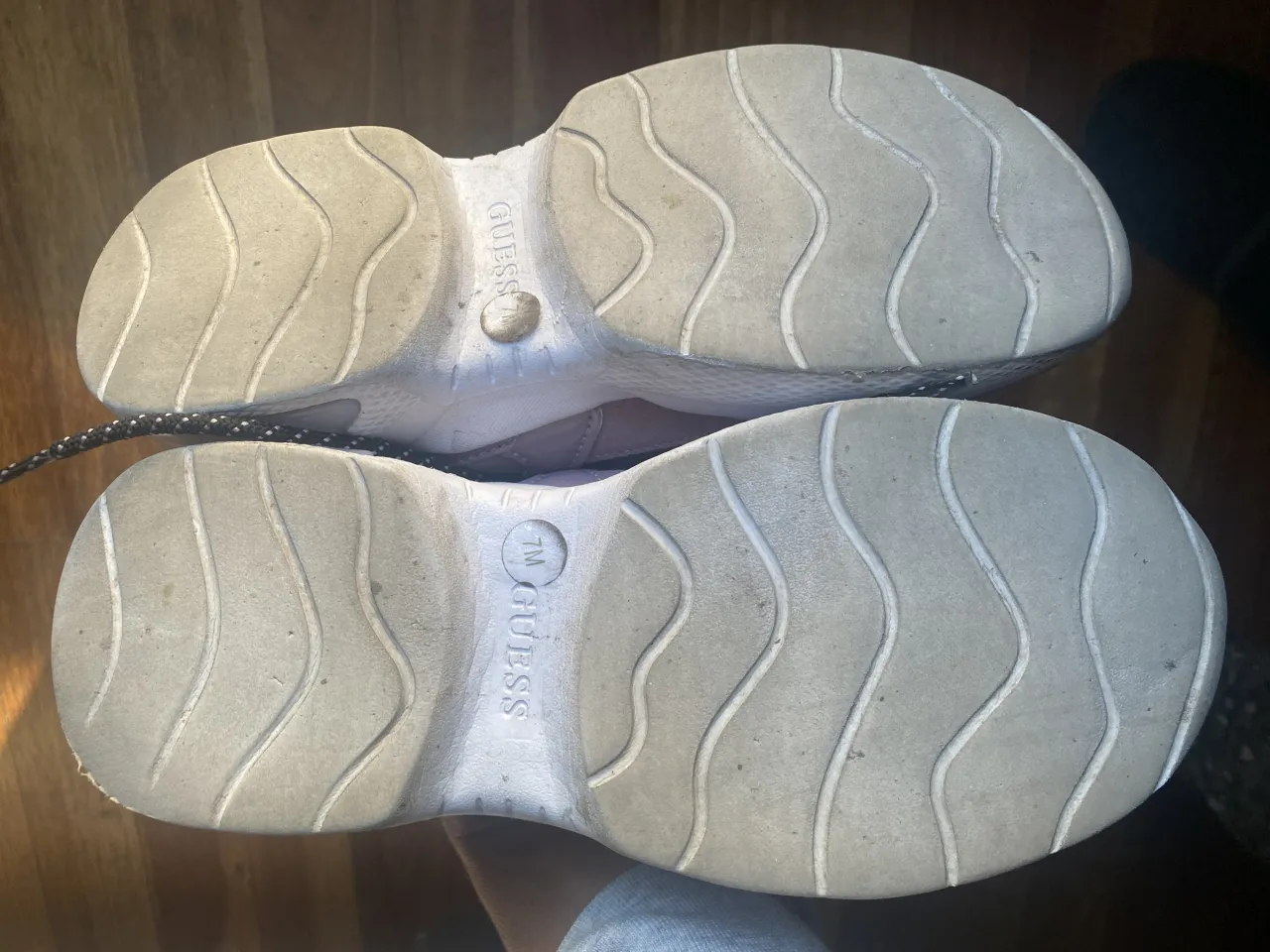 Zapatillas GUESS - imagen 4