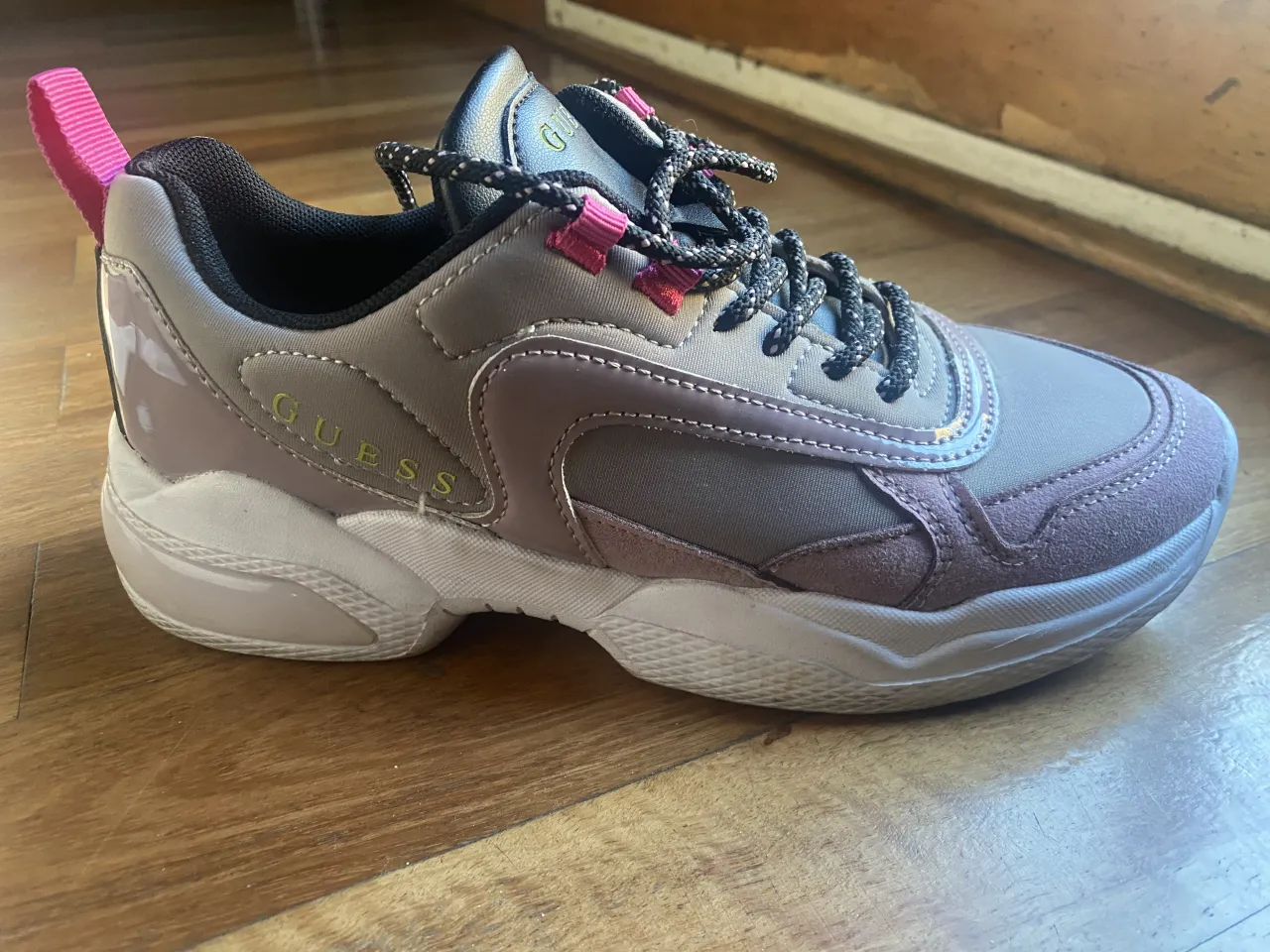 Zapatillas GUESS - imagen 2