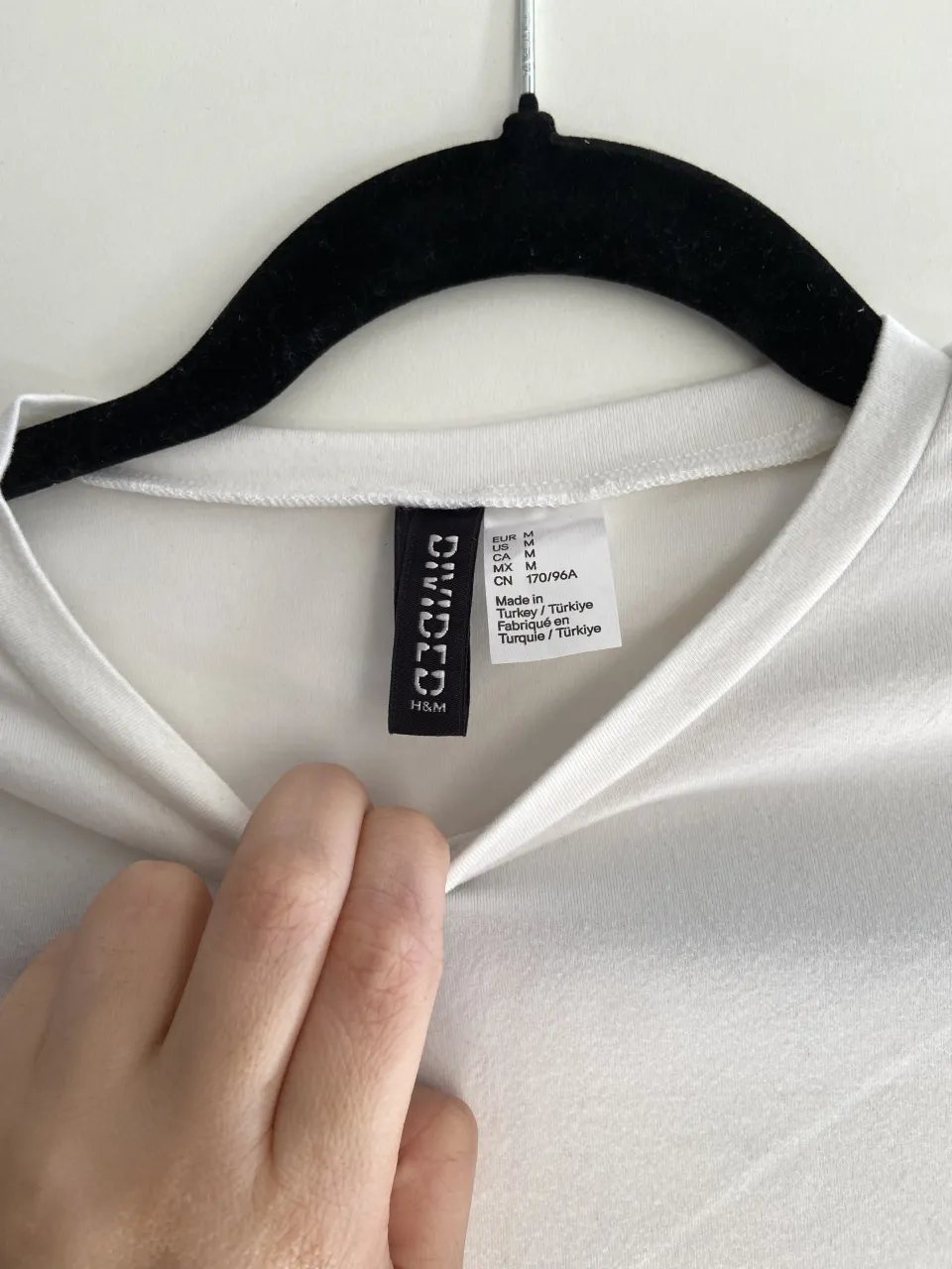 Remera H&M - Vista 3