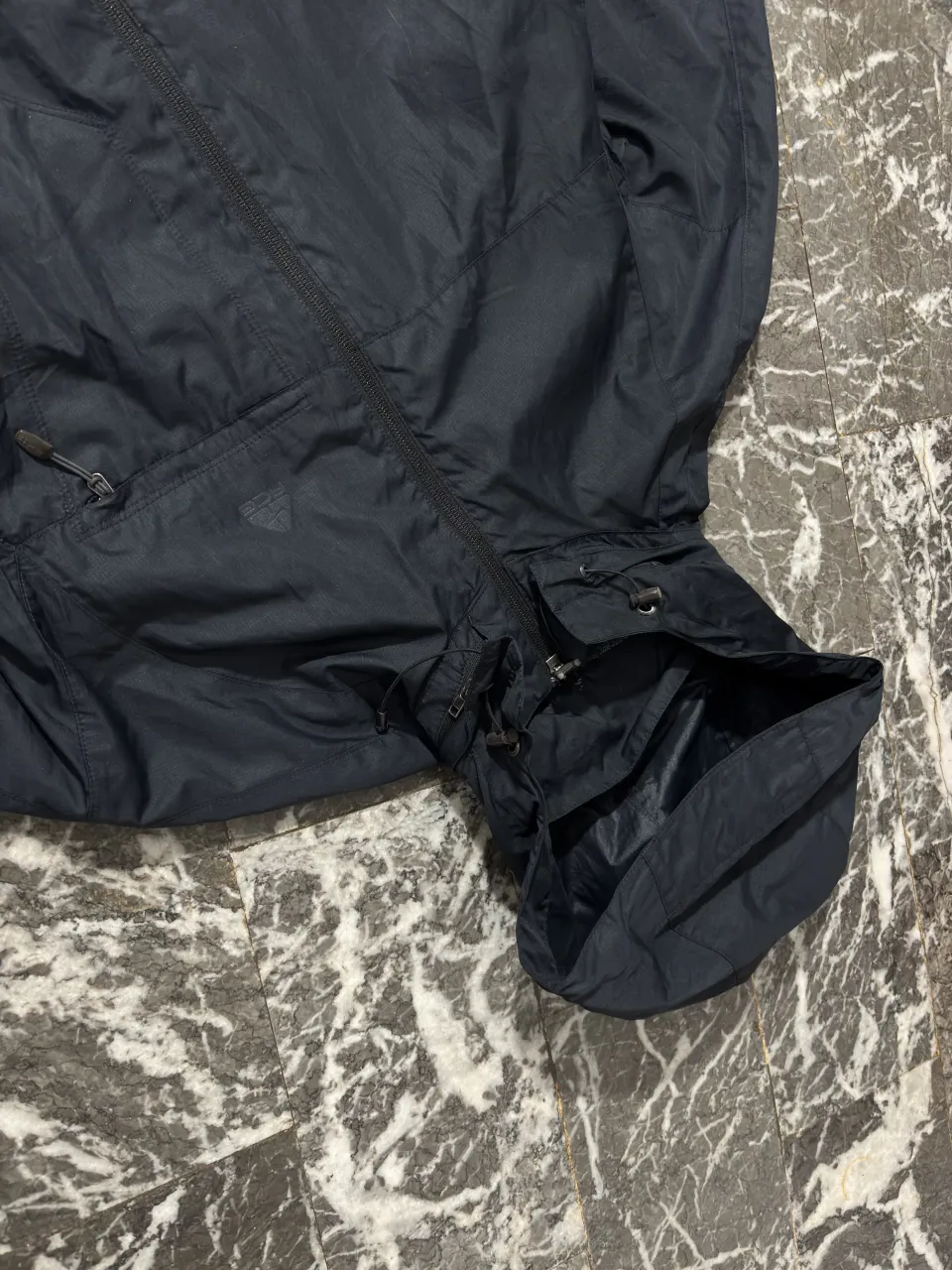Campera Nike ACG - imagen 4