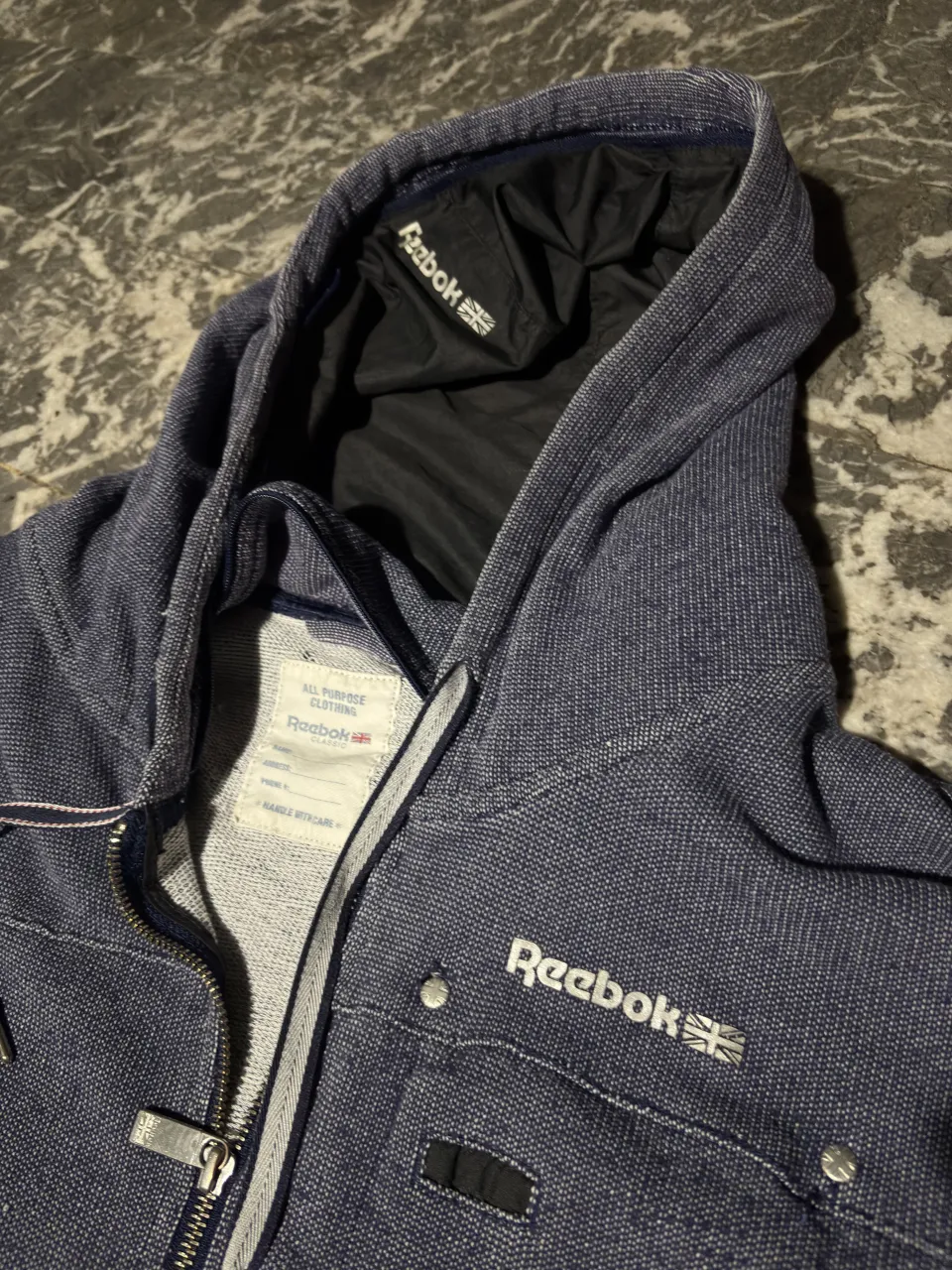 Buzo Reebok - imagen 2