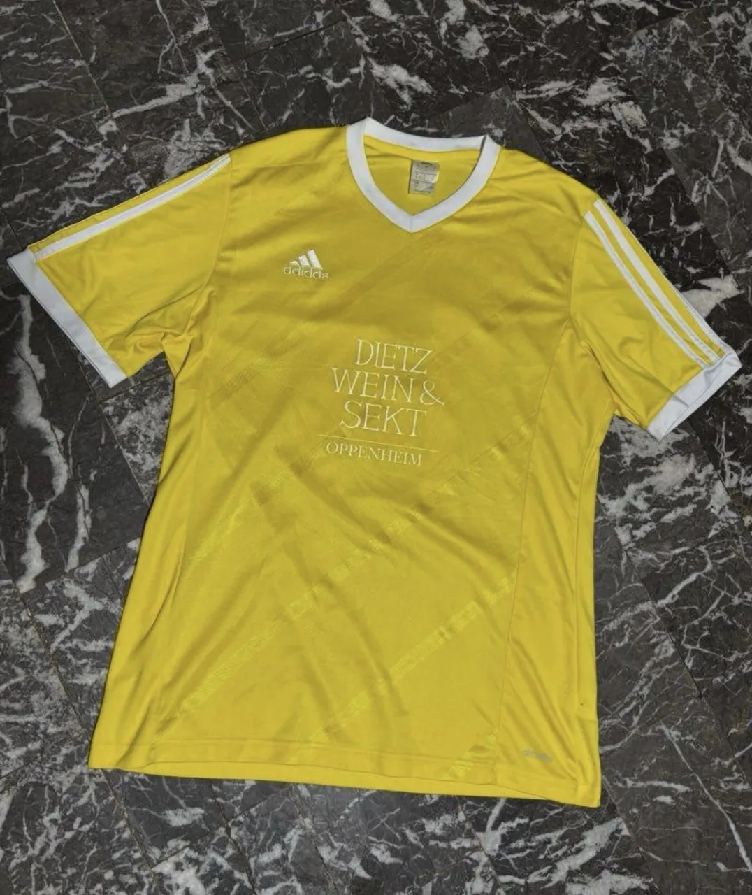 Remera adidas - imagen 1