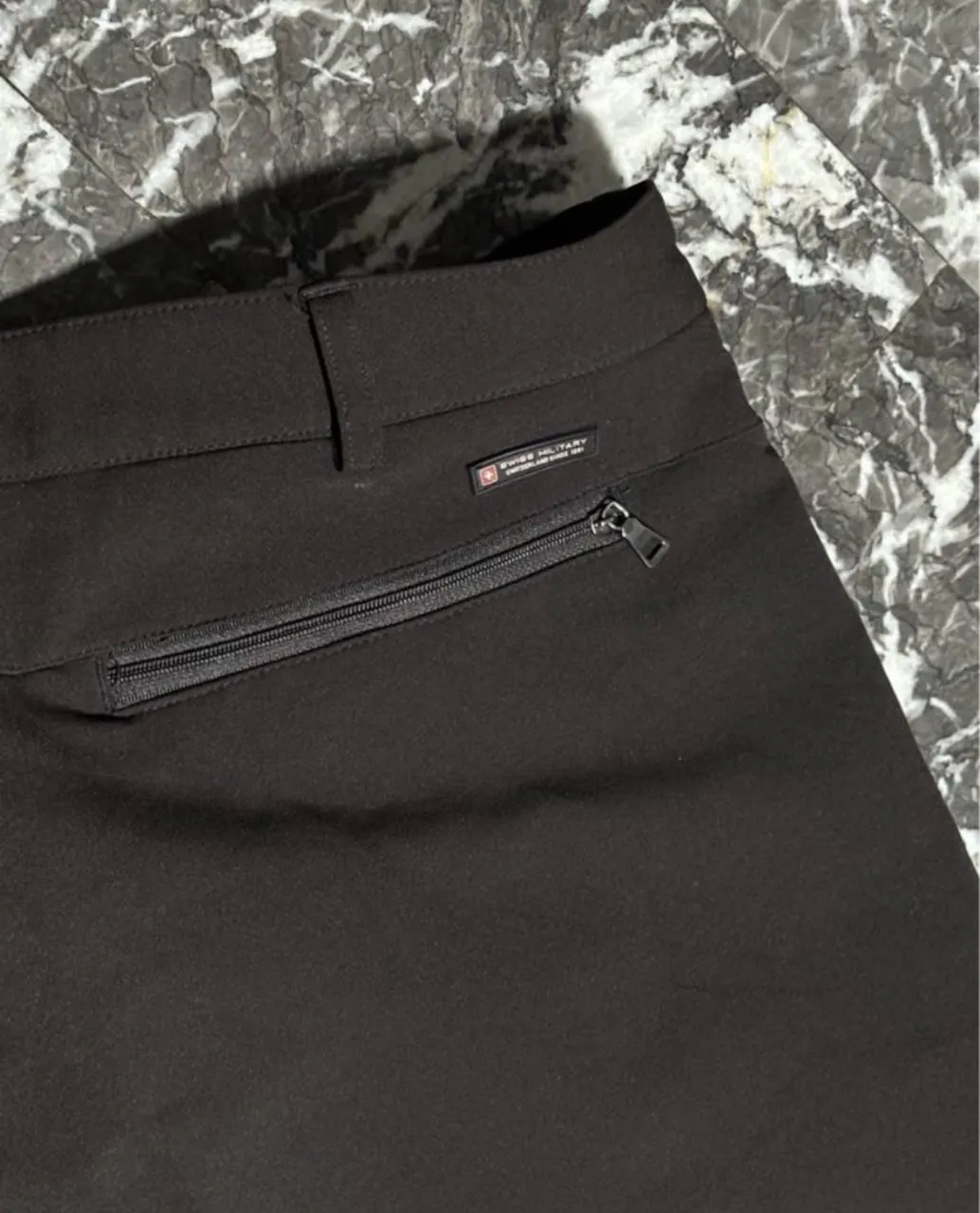 Pantalón Swiss miniatura 4