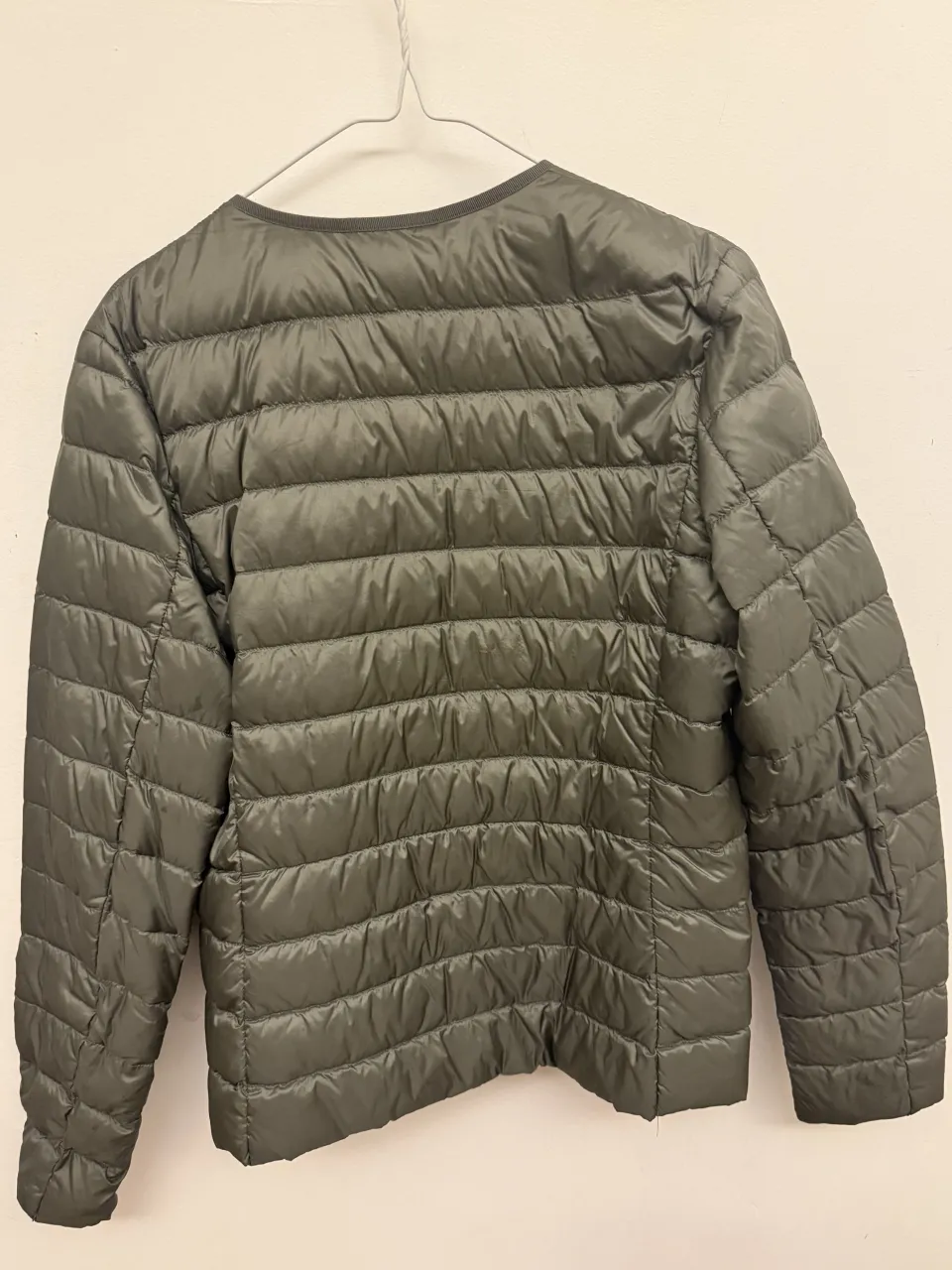 Campera Uniqlo miniatura 4