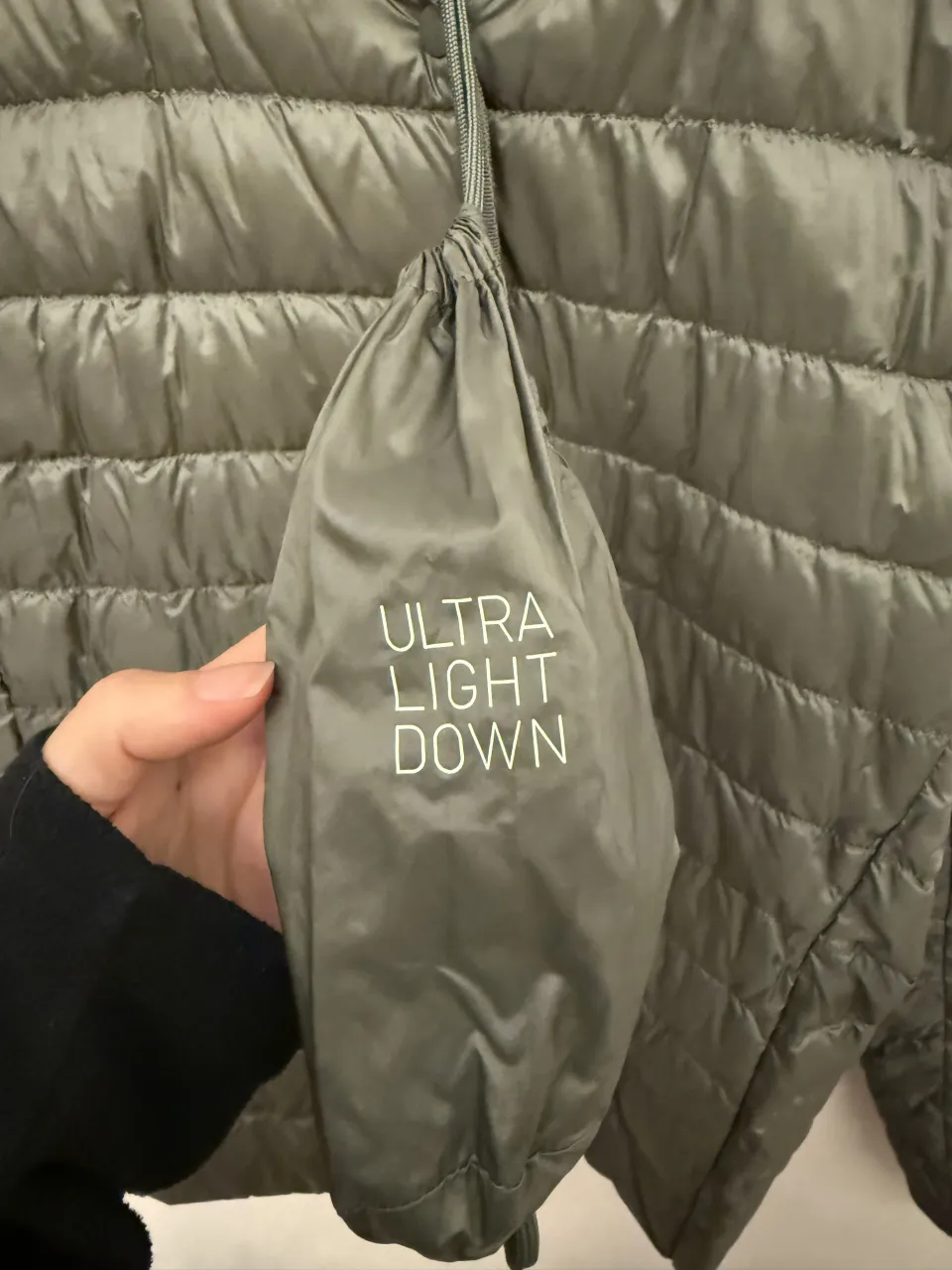 Campera Uniqlo - Vista 3