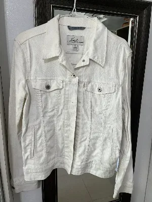 Levi's
