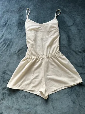 Zara Basic