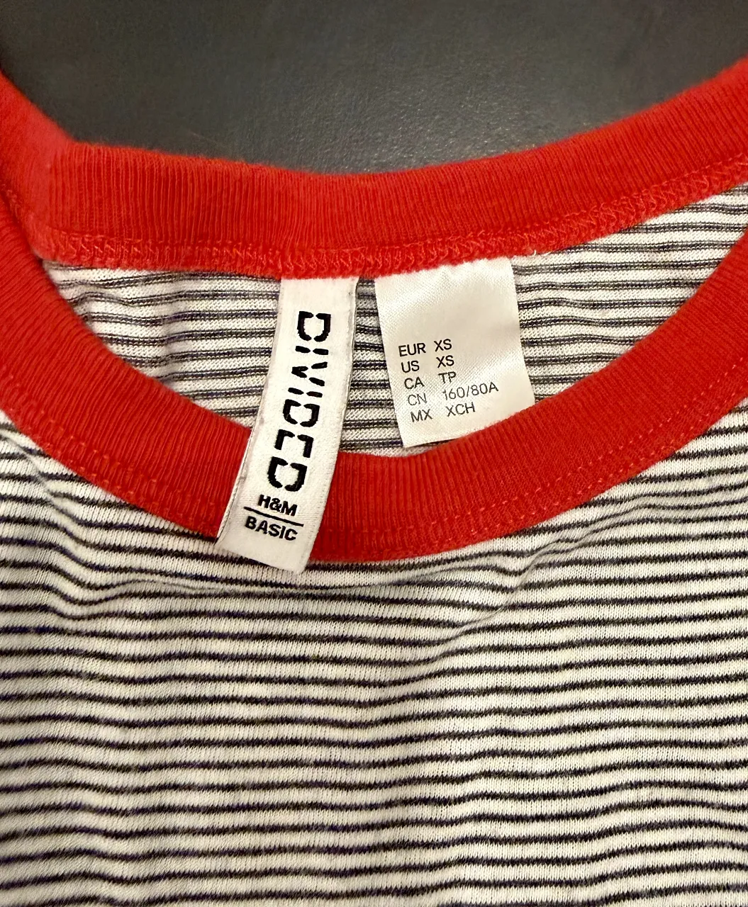 Remera H&M - Vista 2