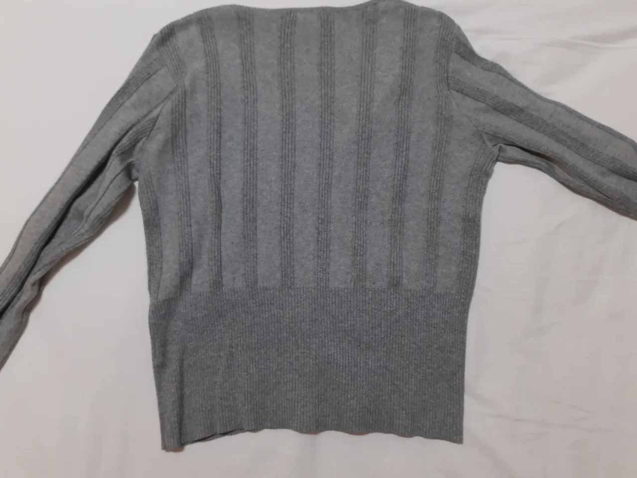 Sweater H&M - imagen 3