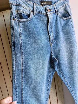 Uma denim