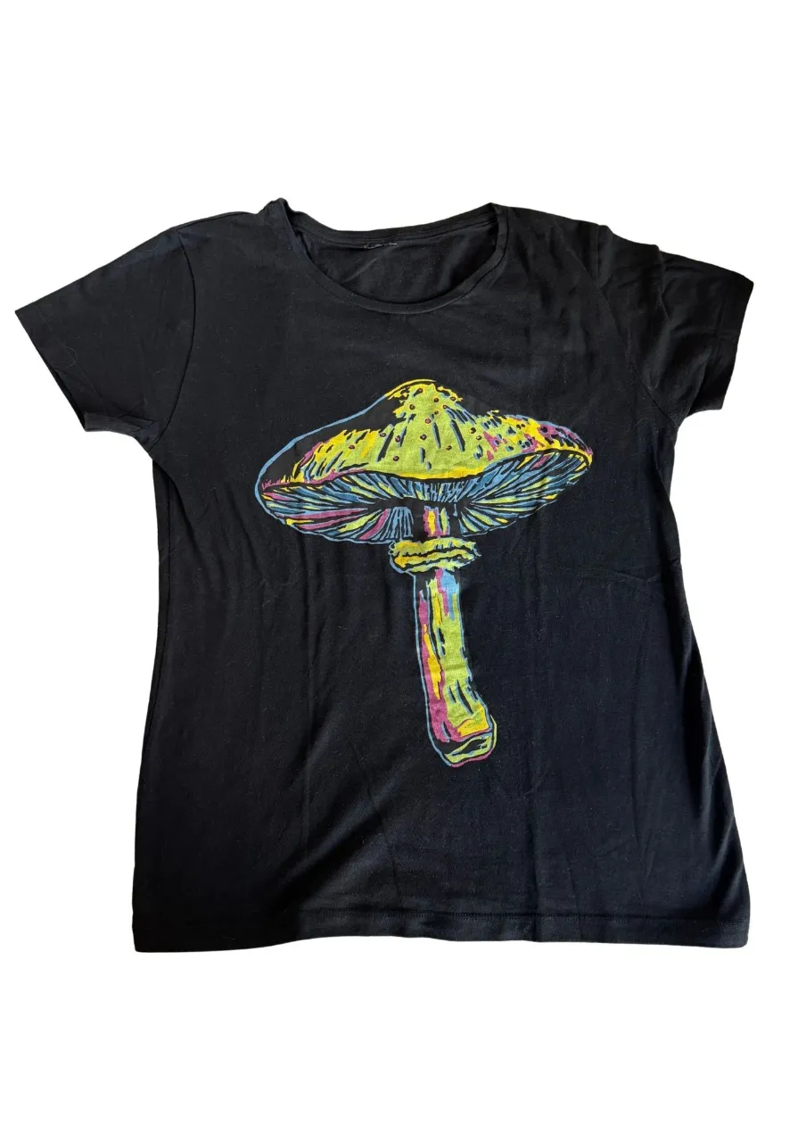 Remera Complot