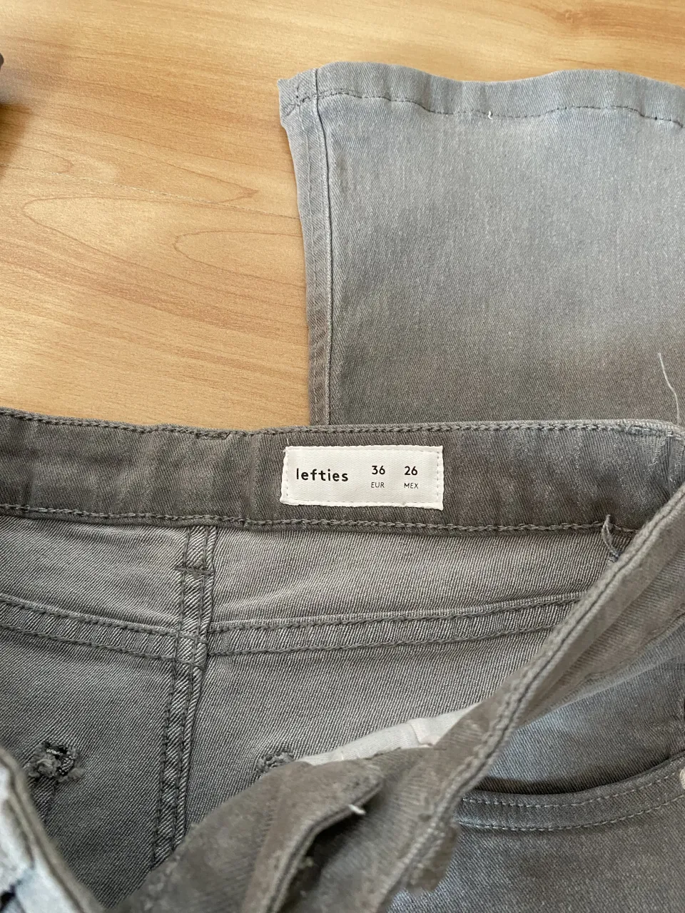 Jean Lefties - imagen 3