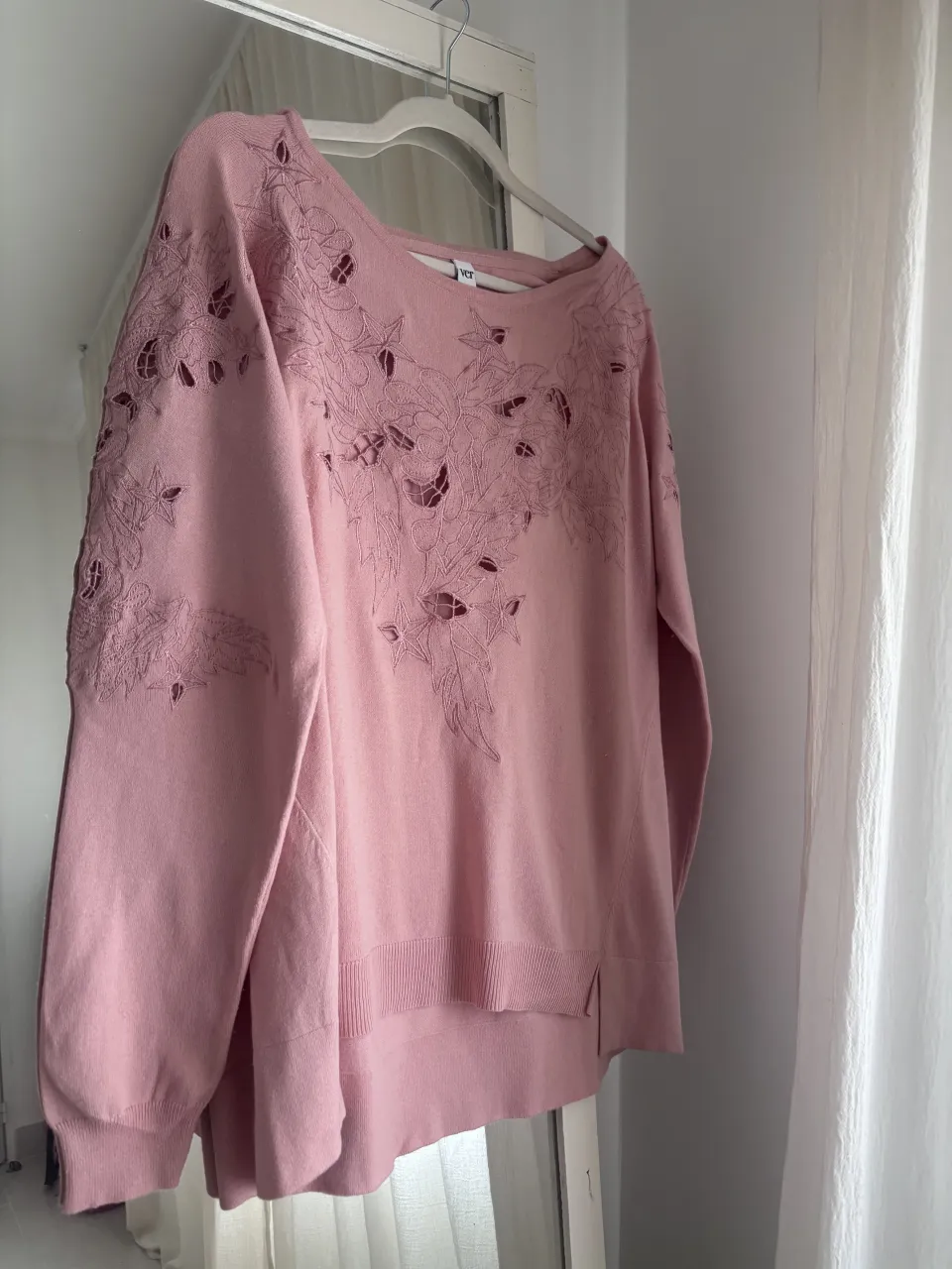 Sweater Ver apasionadas - imagen 1