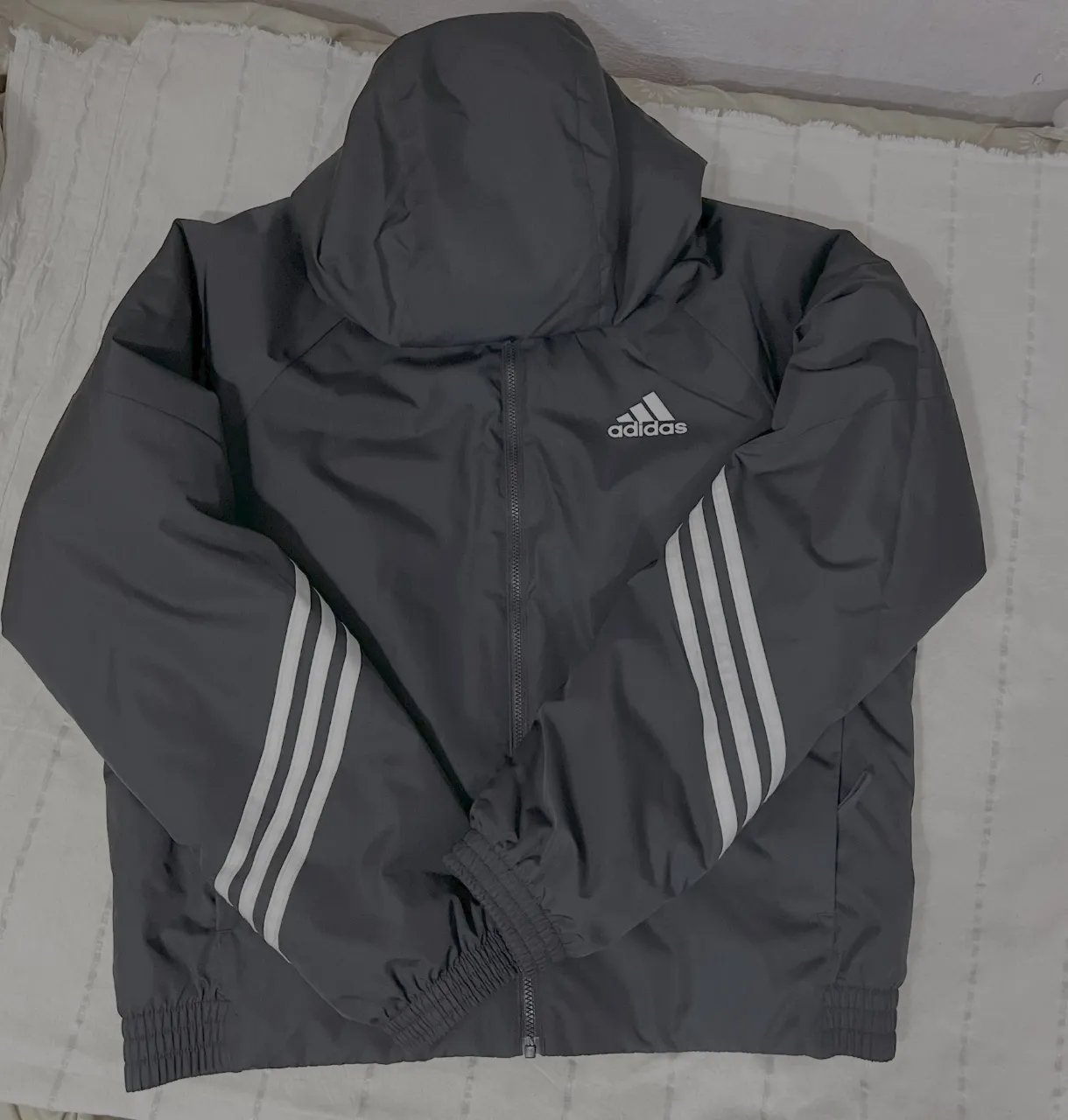 Campera adidas - imagen 1