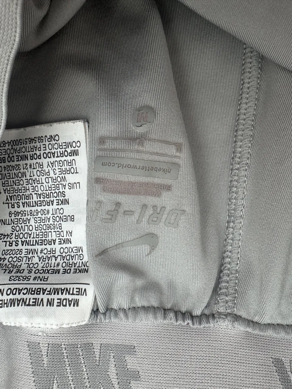 Short Nike - Vista 2