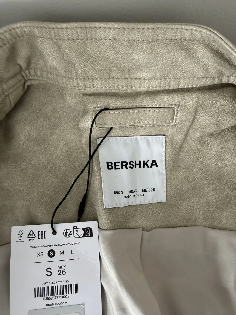 Top Bershka - Vista 3