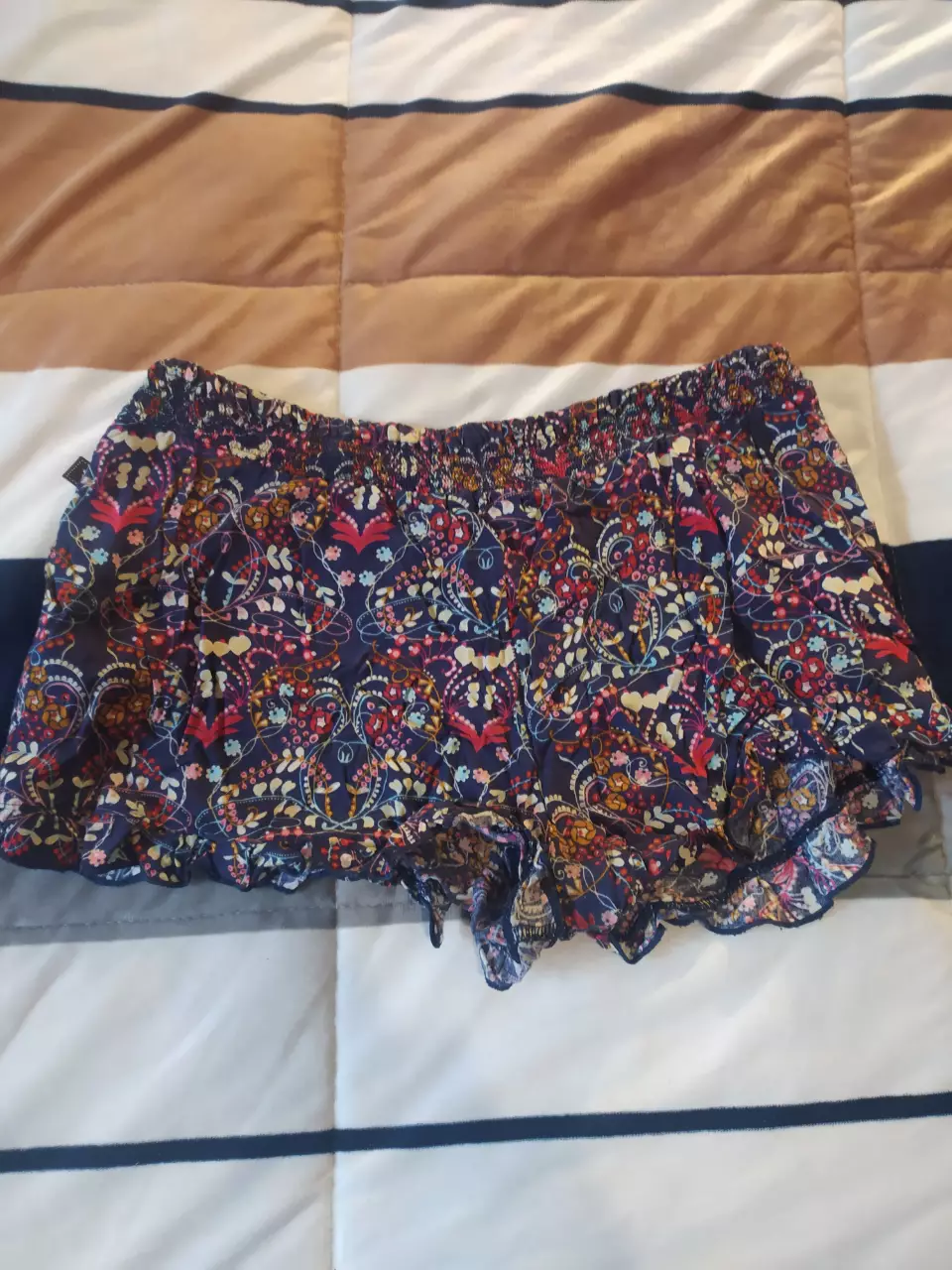 Short Kosiuko - imagen 2