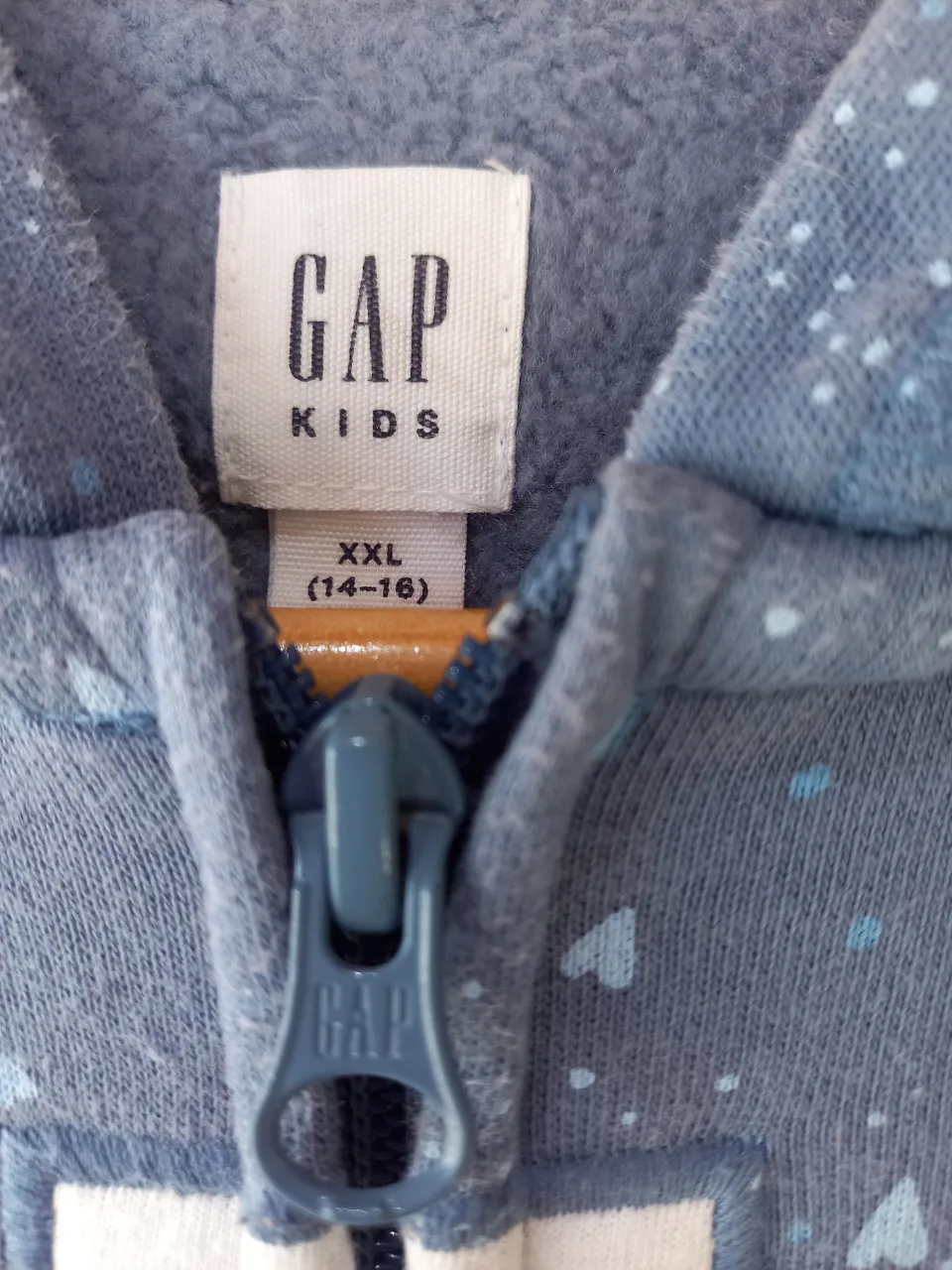Buzo GAP miniatura 4
