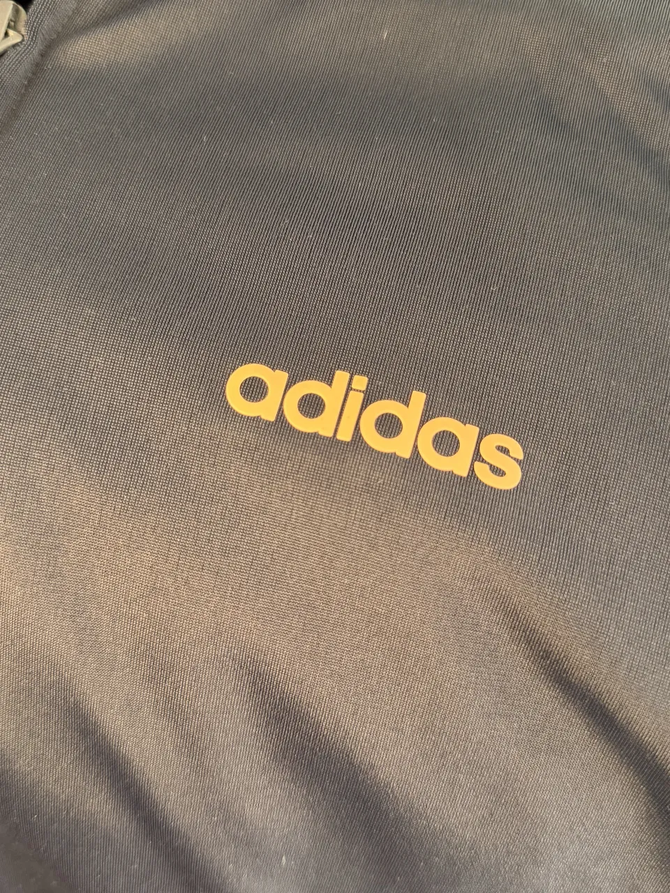 Buzo adidas - imagen 4