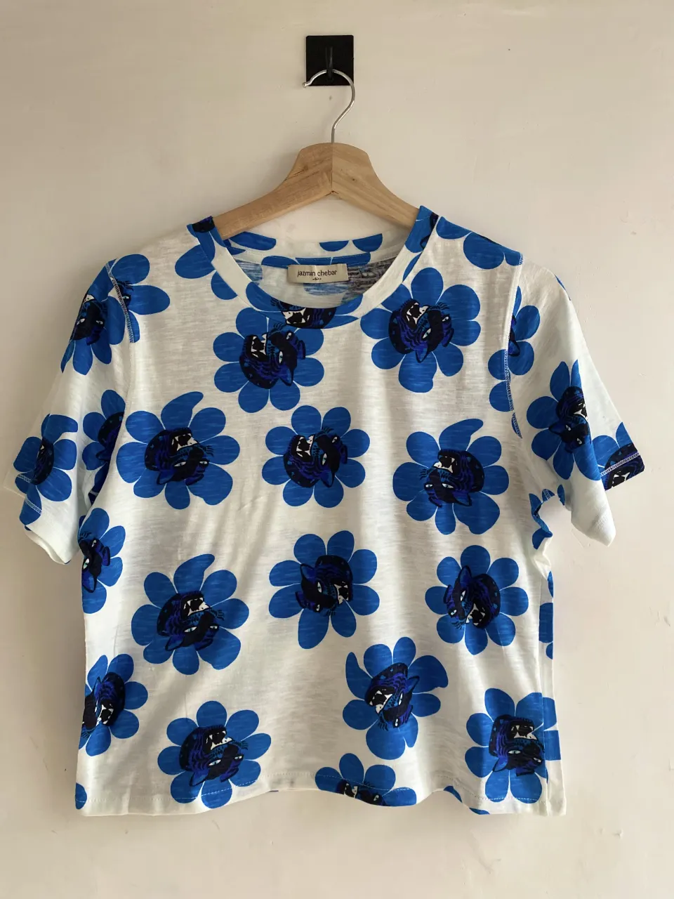 Remera Jazmín Chebar - imagen 1