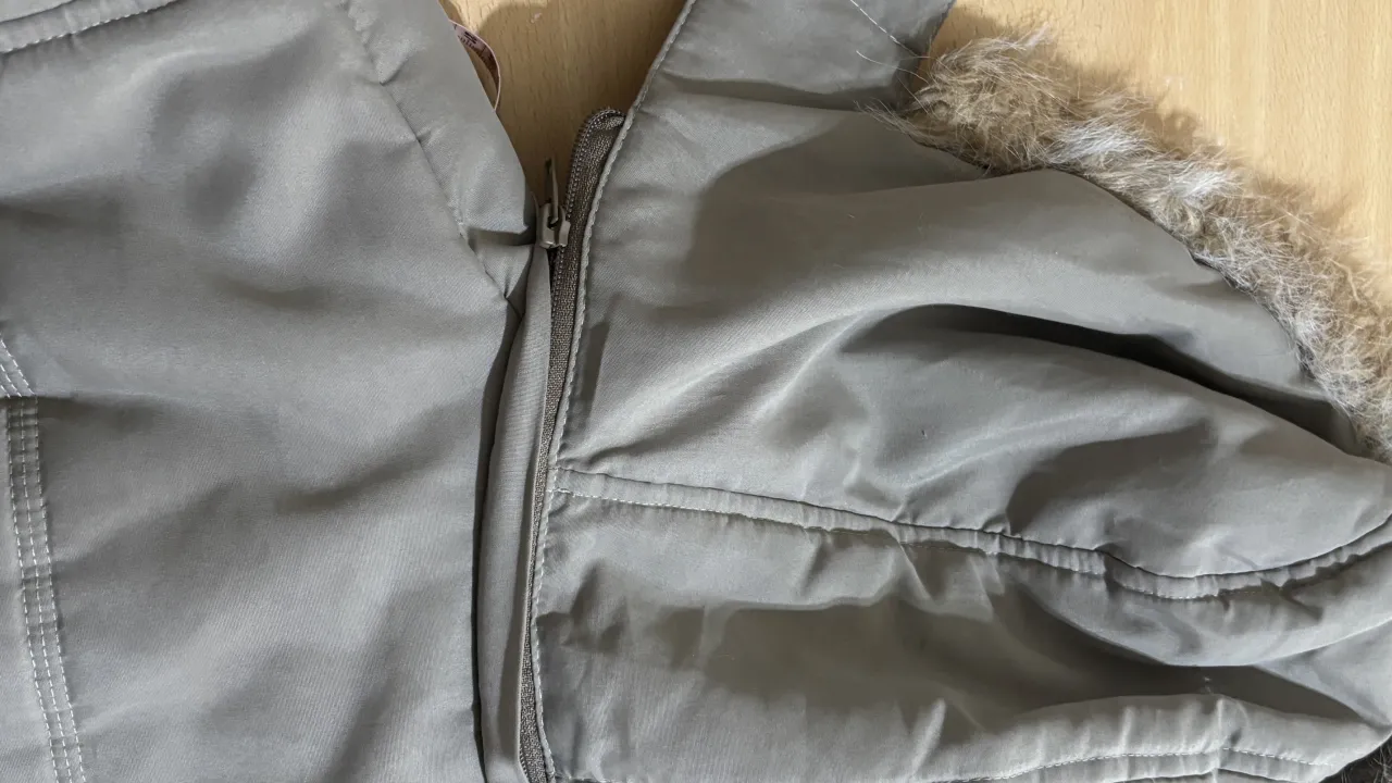 Campera Otra - Vista 3