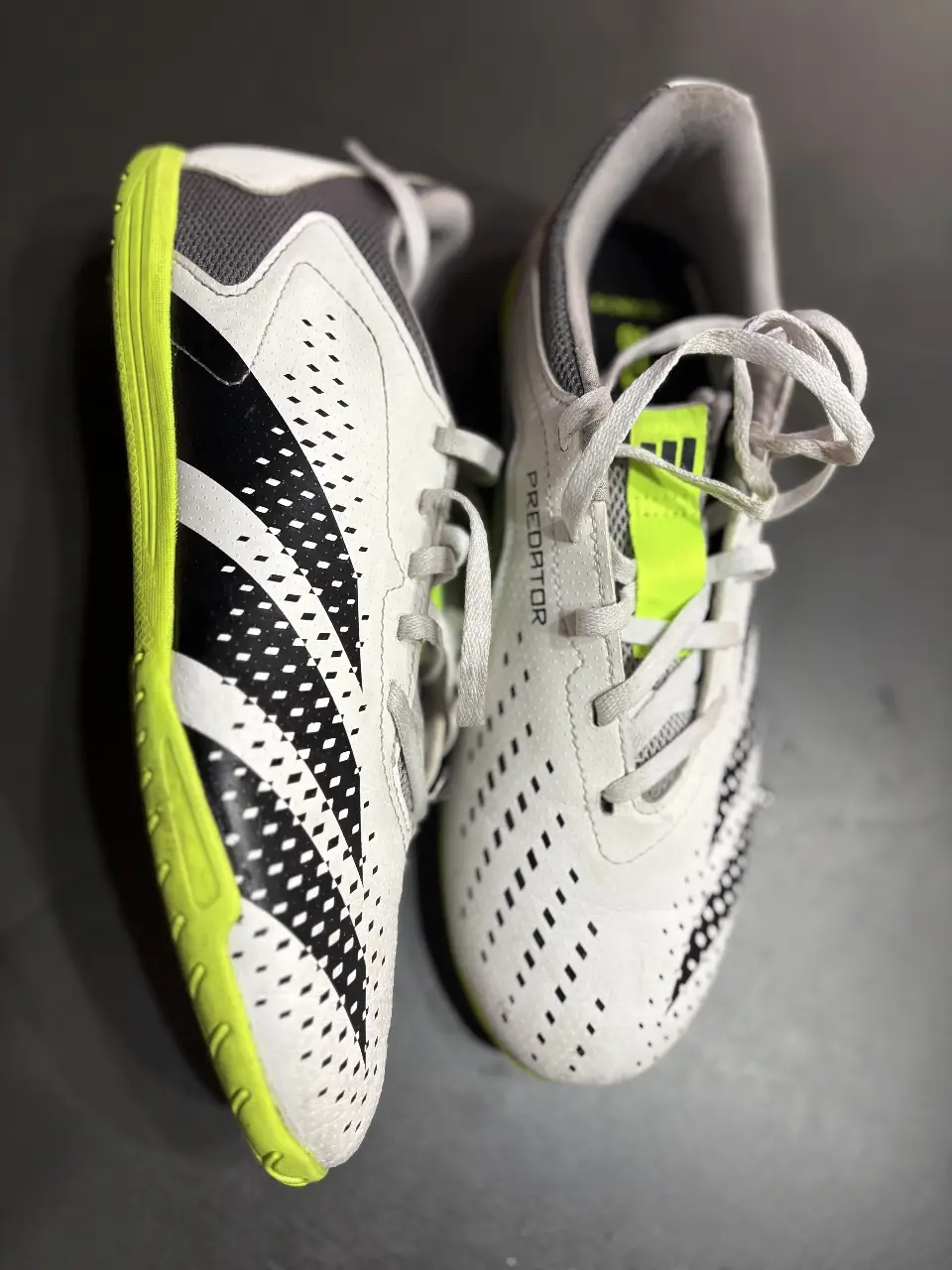 Botines adidas - imagen 1