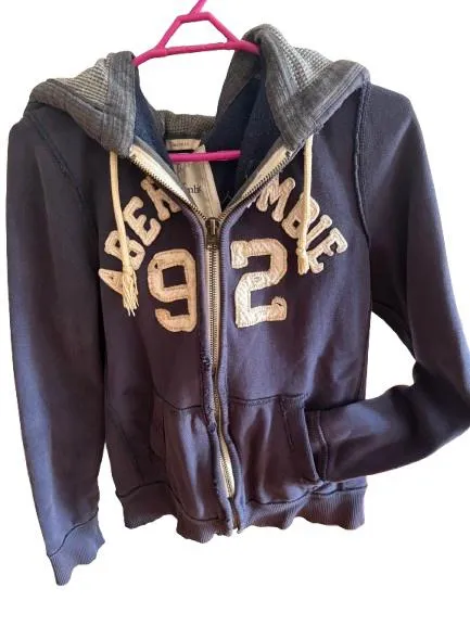 Buzo Abercrombie & Fitch - imagen 1