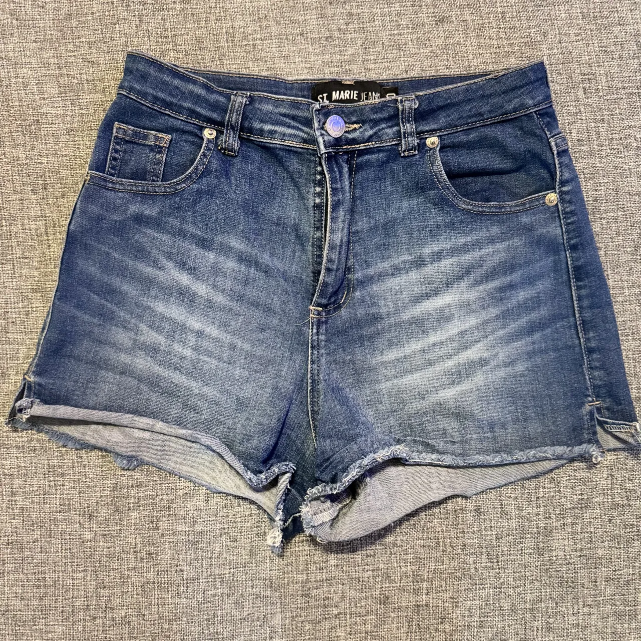 Short St.marie - imagen 1