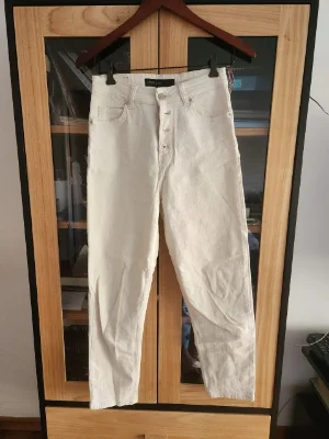 Uma denim
