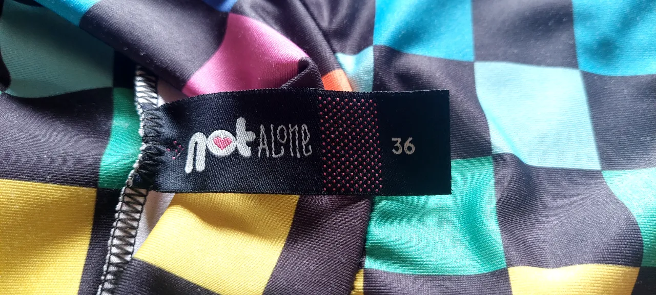 Remera Not alone - imagen 3