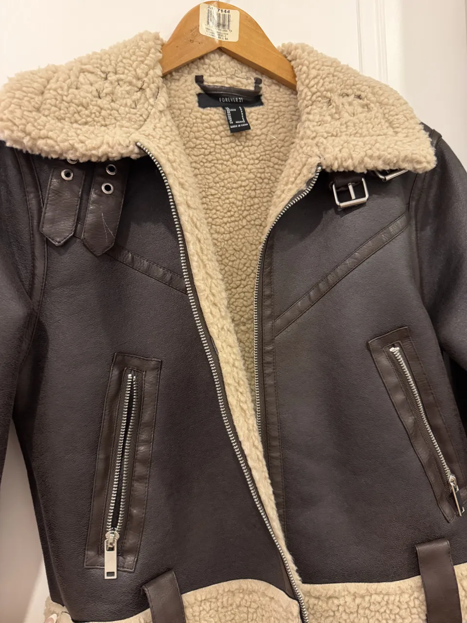 Campera Forever 21 - Vista 2