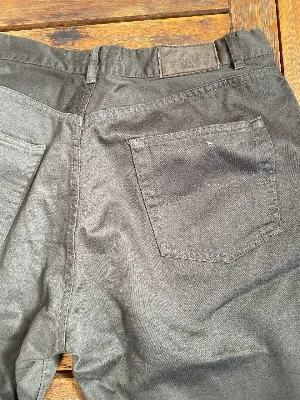 Zara Basic