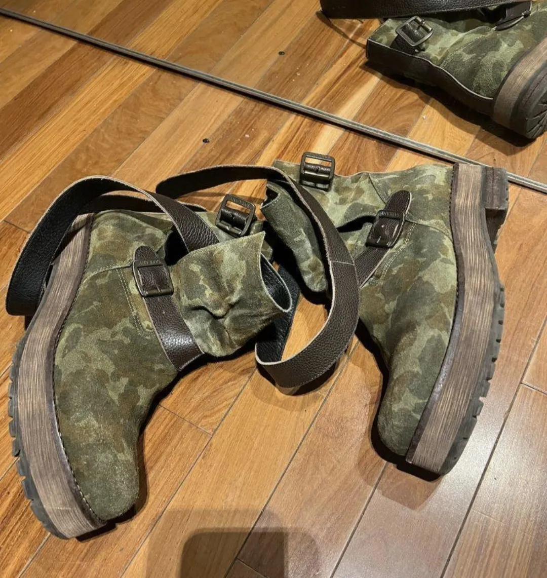 Borcegos Sarkany - imagen 2