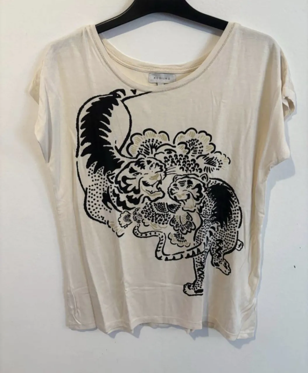 Remera Kosiuko - imagen 1