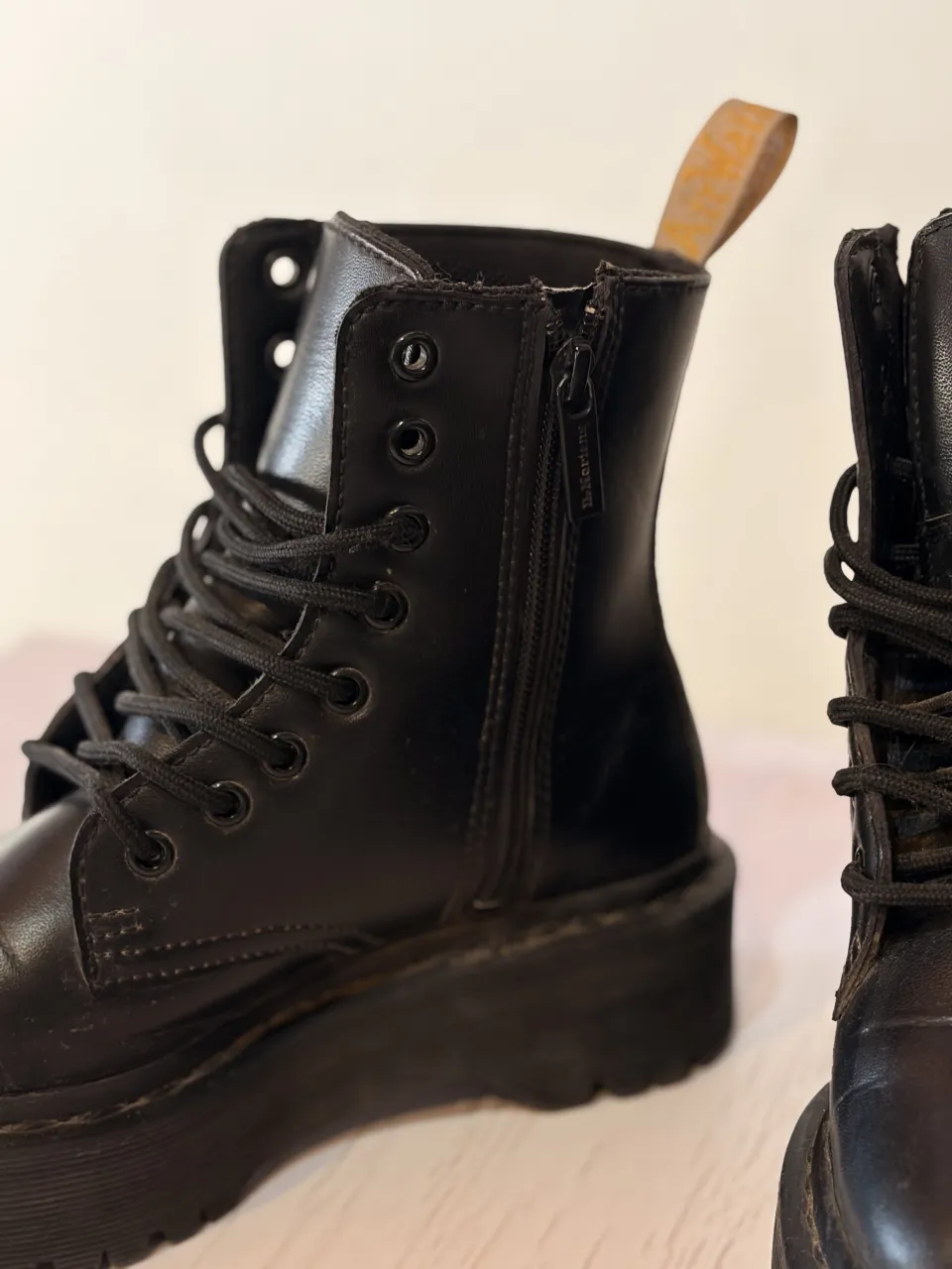 Borcegos Dr. Martens - imagen 3