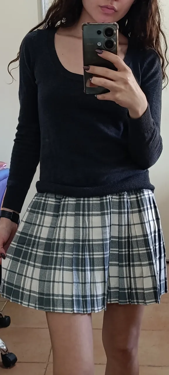 Pollera Otra - imagen 1
