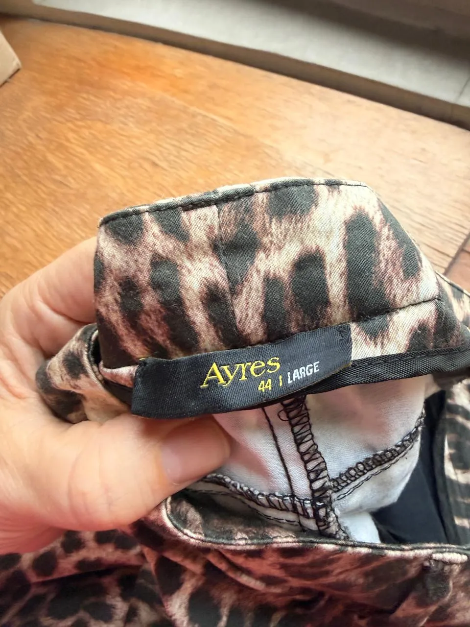 Blazer Ayres - imagen 1
