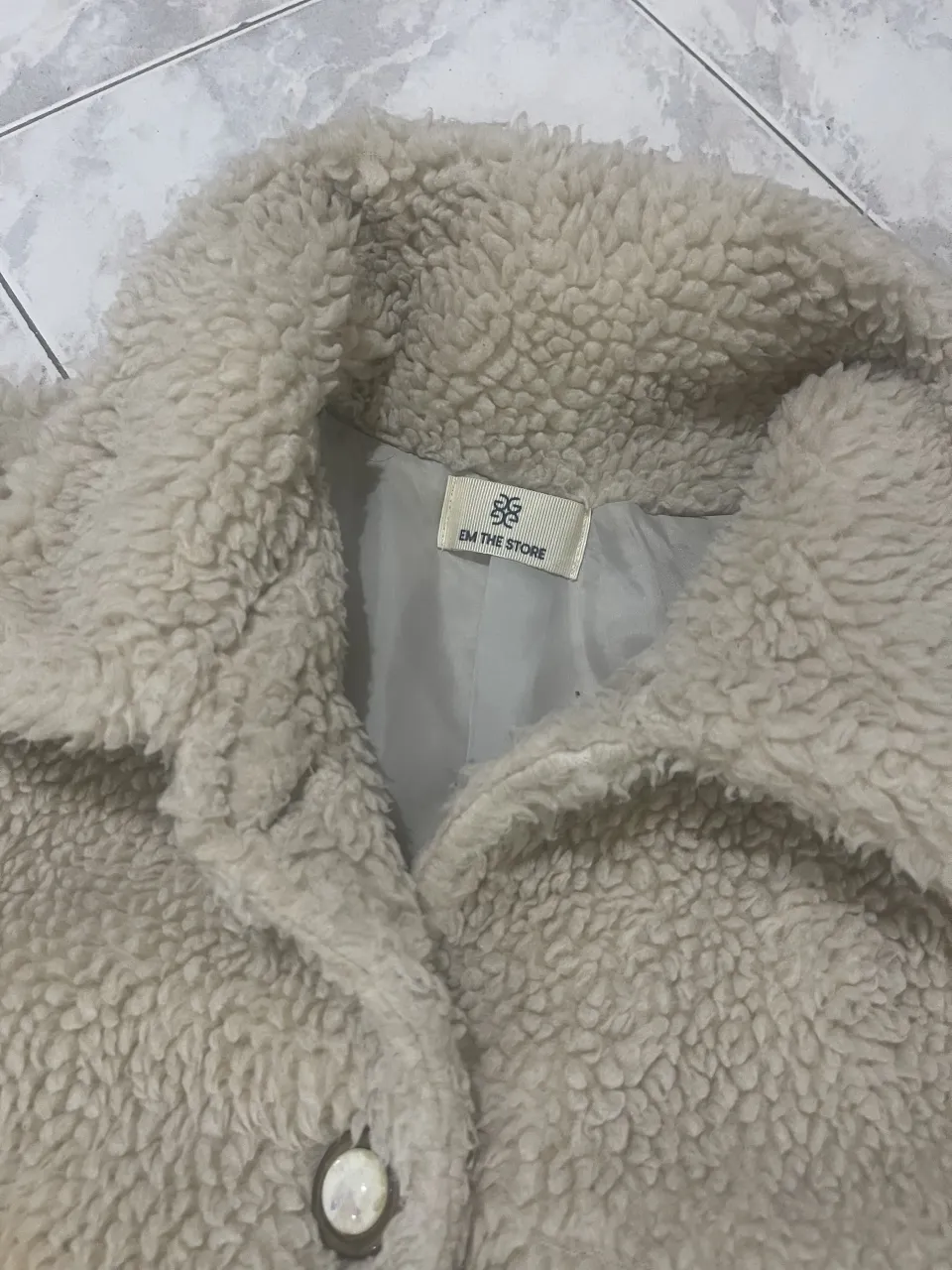 Campera Em the store - imagen 2