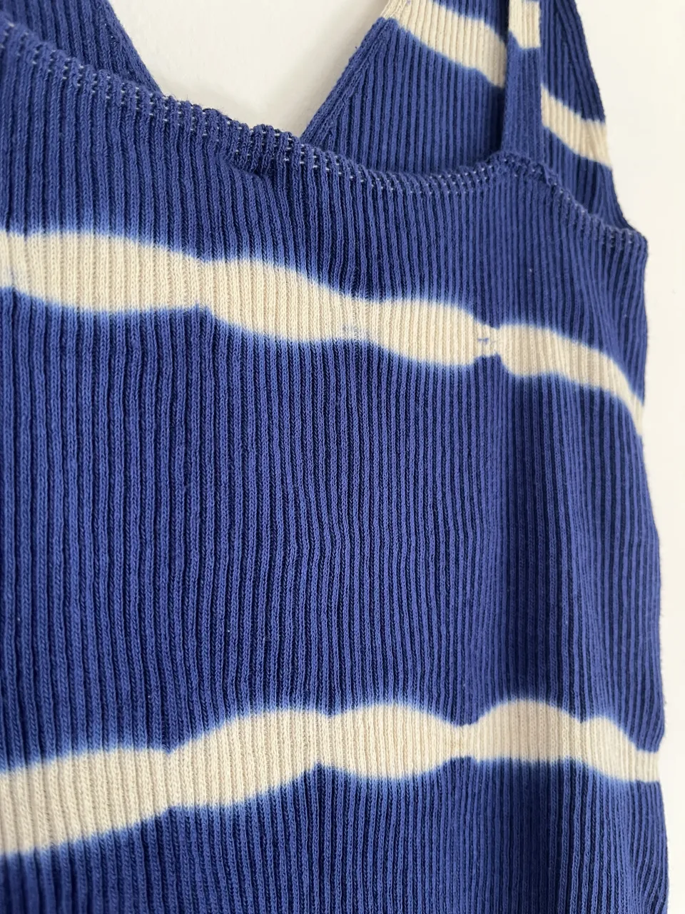 Musculosa Le Utthe - imagen 4
