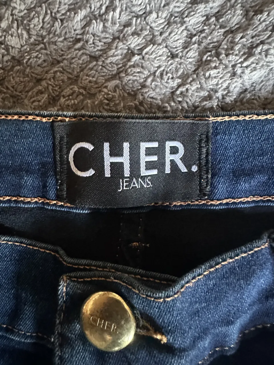 Pollera CHER. - imagen 3