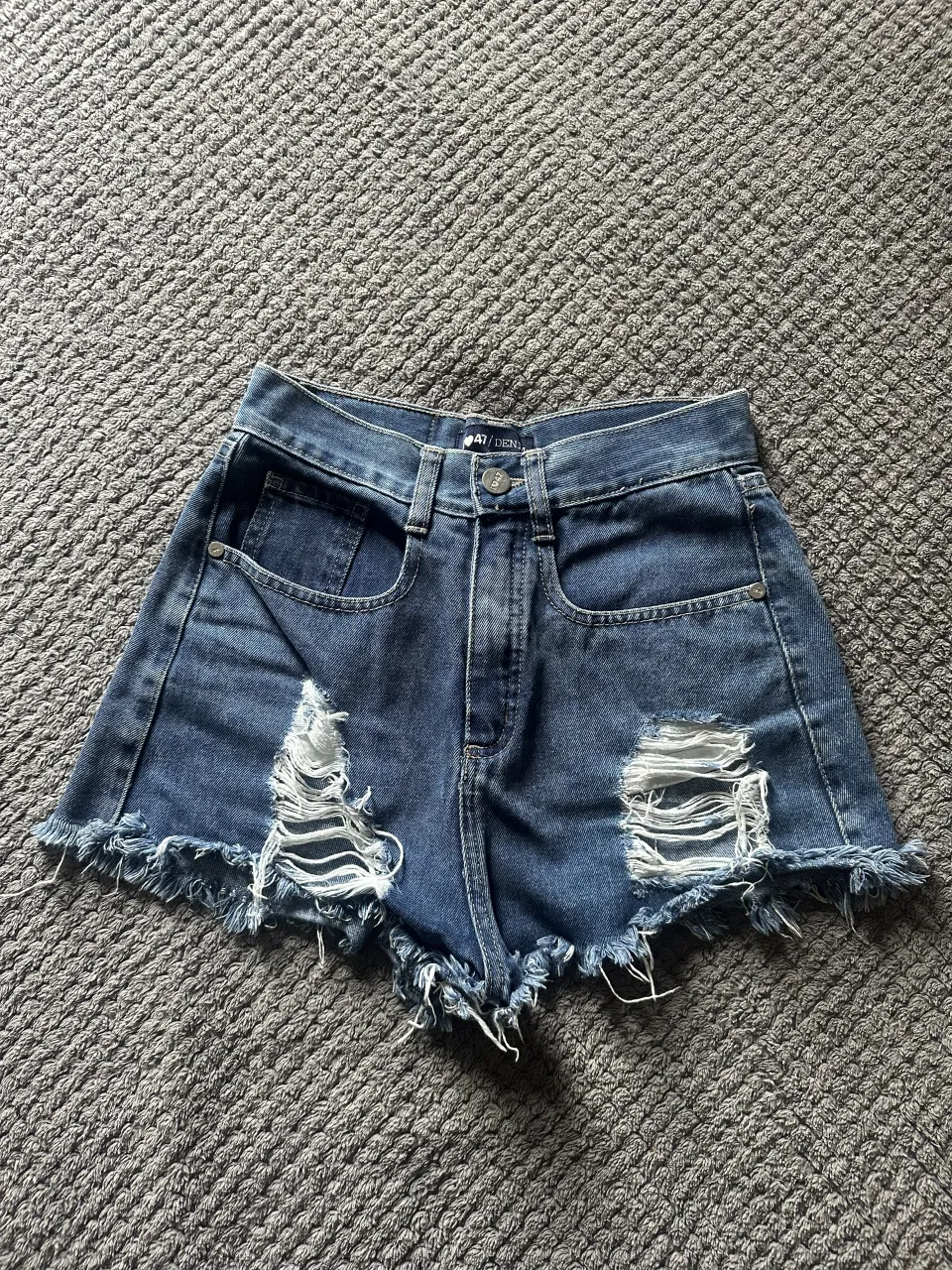 Short 47 steet - imagen 1