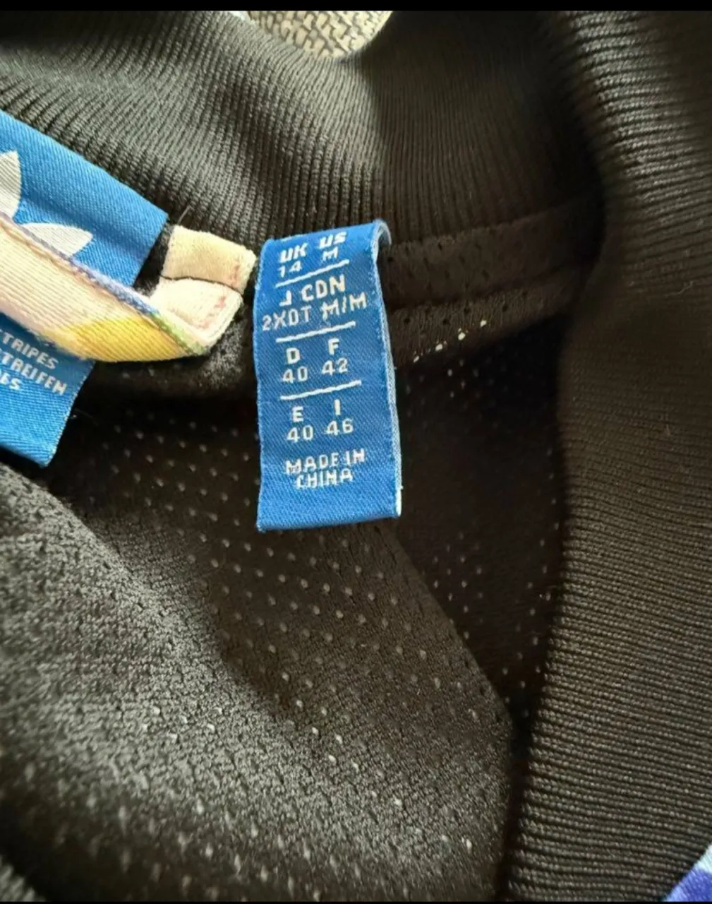 Campera adidas miniatura 4
