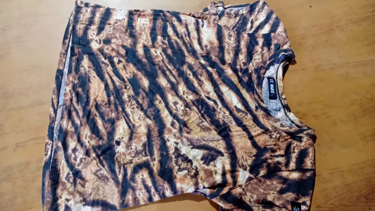 Remera ST. MARIE - imagen 2