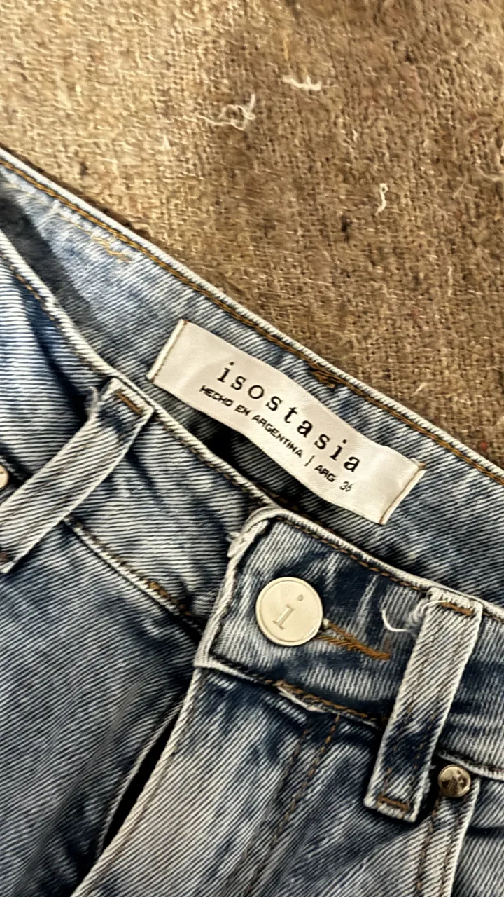 Pantalón Isostasia - imagen 4