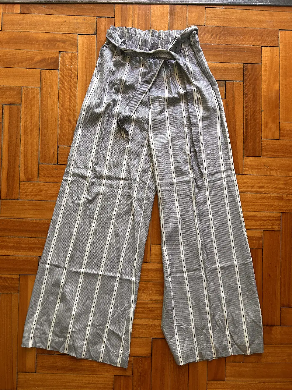 Pantalón H&M - imagen 1