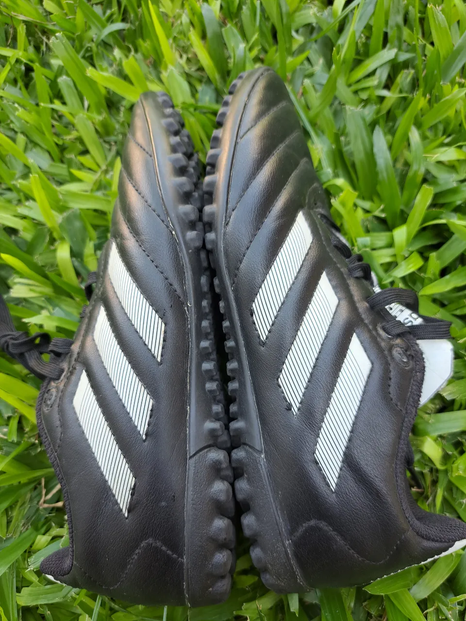 Botín de fútbol adidas - imagen 3